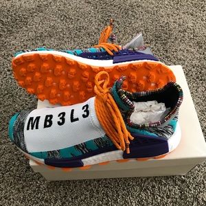 Pharrell Williams SolarHu NMD sz 9 w/receipt